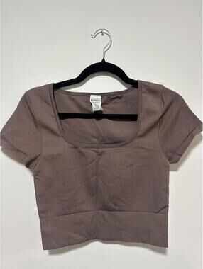 Athleta Scoop Front Tight Tee